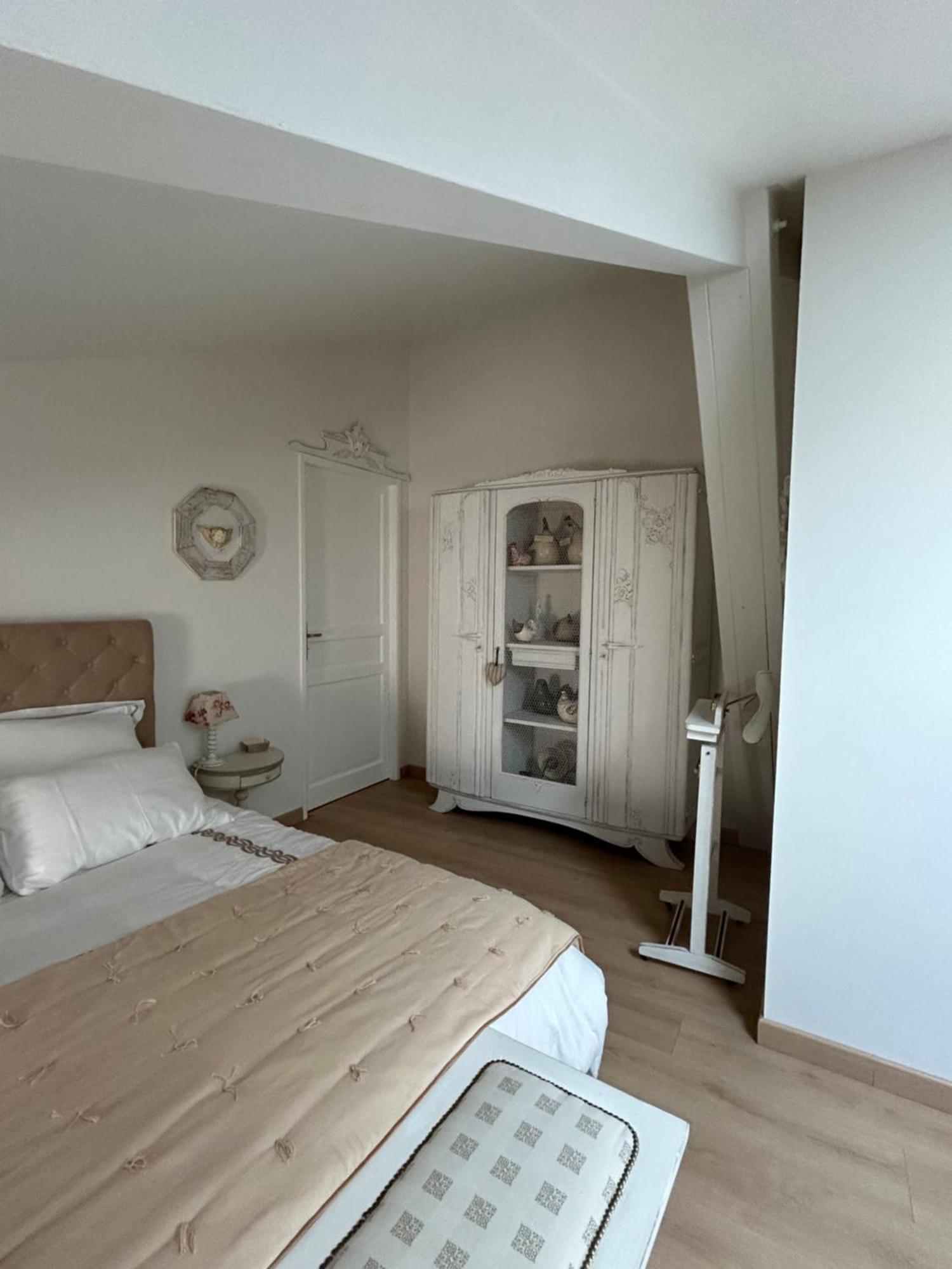 Les Chambres Claires Givry Givry  Εξωτερικό φωτογραφία